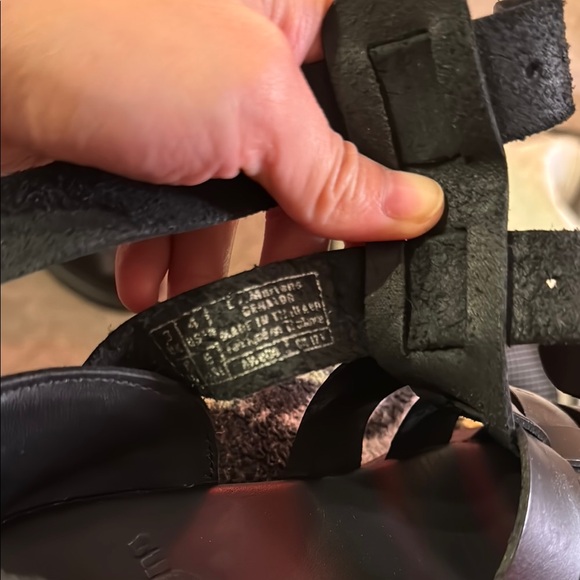 Dr. Marten’s Vintage Leather Black Strappy Sandals - Picture 3 of 5